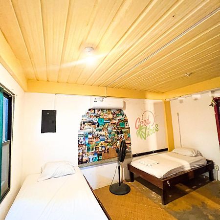 Bella'S Backpackers Cayo Hostel San Ignacio Bagian luar foto
