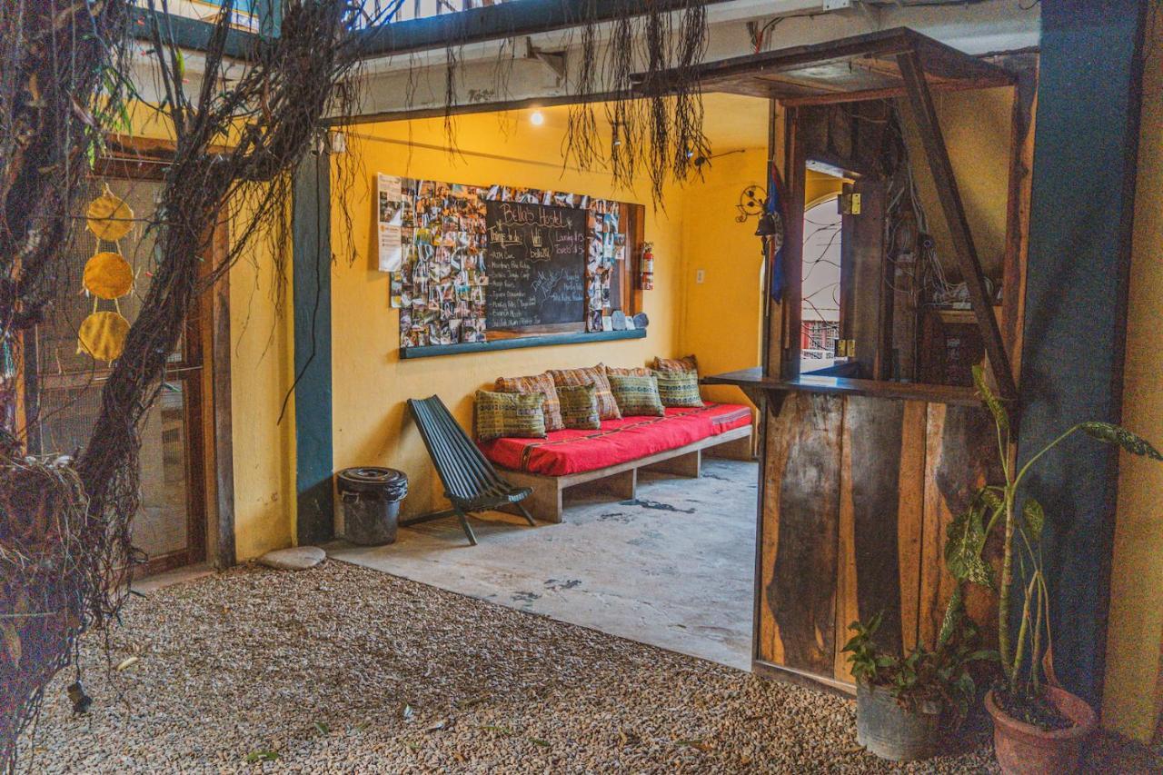 Bella'S Backpackers Cayo Hostel San Ignacio Bagian luar foto